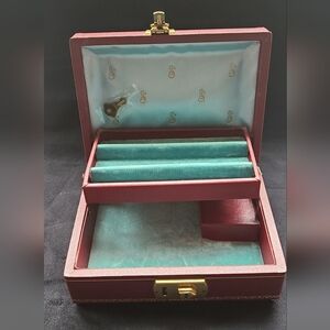 Vintage Musical Jewelry Box